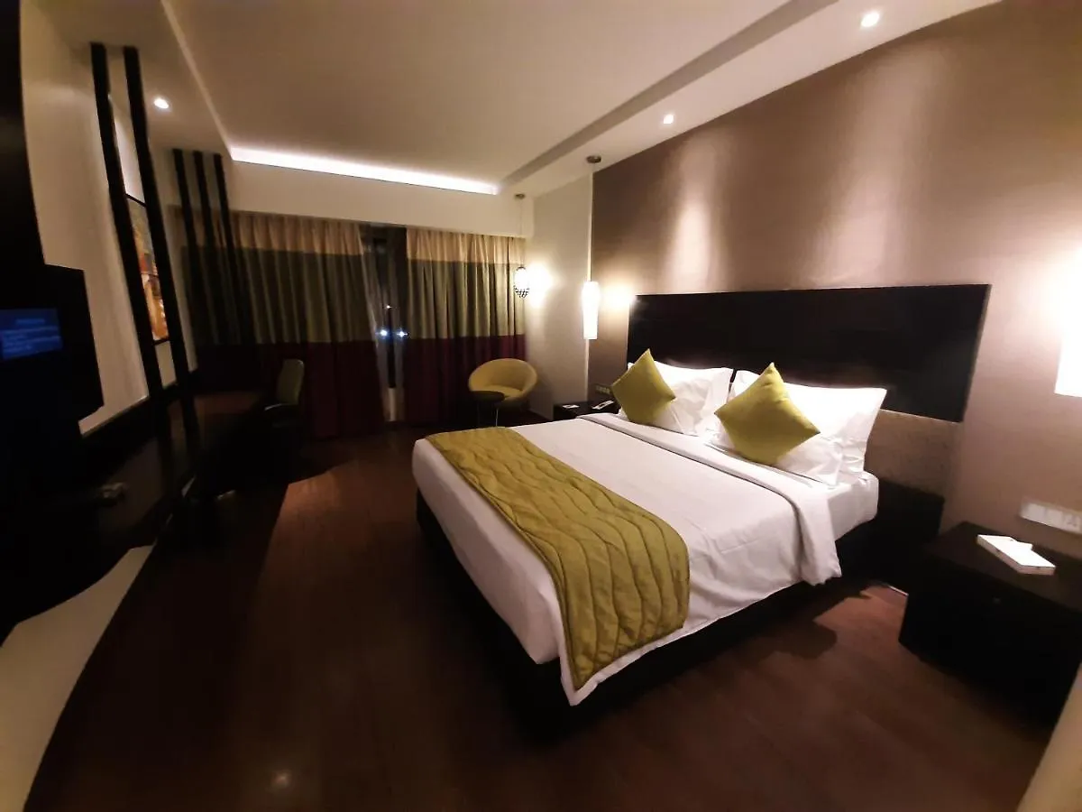 Hycinth Hotels Thiruvananthapuram 5*,