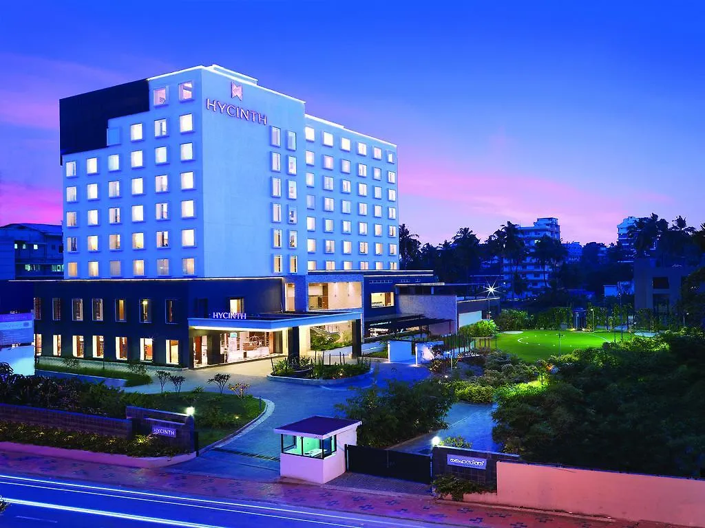 Hycinth Hotels Thiruvananthapuram 5*,